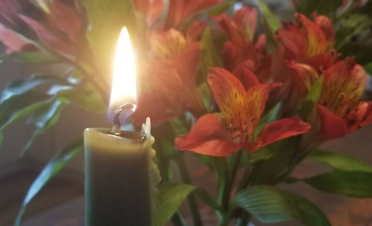 Thanksgiving candle